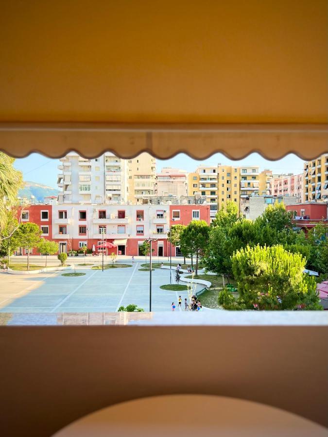 Sunkissed Centre Apartment Vlorë Exteriér fotografie